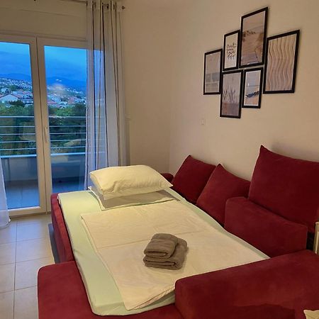 Portview Apartment Rijeka Bagian luar foto