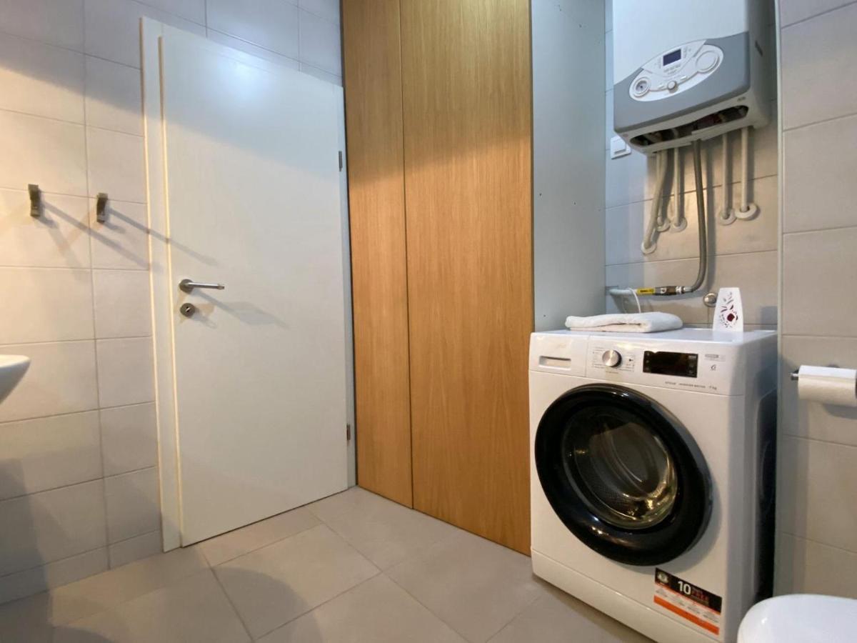 Portview Apartment Rijeka Bagian luar foto