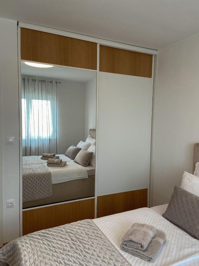 Portview Apartment Rijeka Bagian luar foto